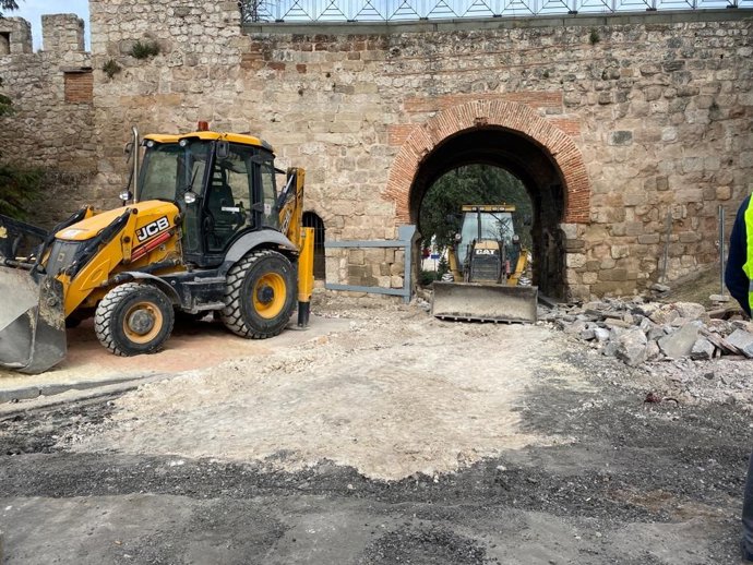 El Inicio De Las Obras Del Arco De San Martín.