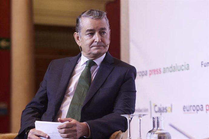 El consejero de Presidencia, Interior y Diálogo Social de la Junta de Andalucía, Antonio Sanz, durante los desayunos informativos de Europa Press Andalucía en la Fundación Cajasol, a 28 de septiembre de 2022 en Sevilla (Andalucía, España). El consejero 
