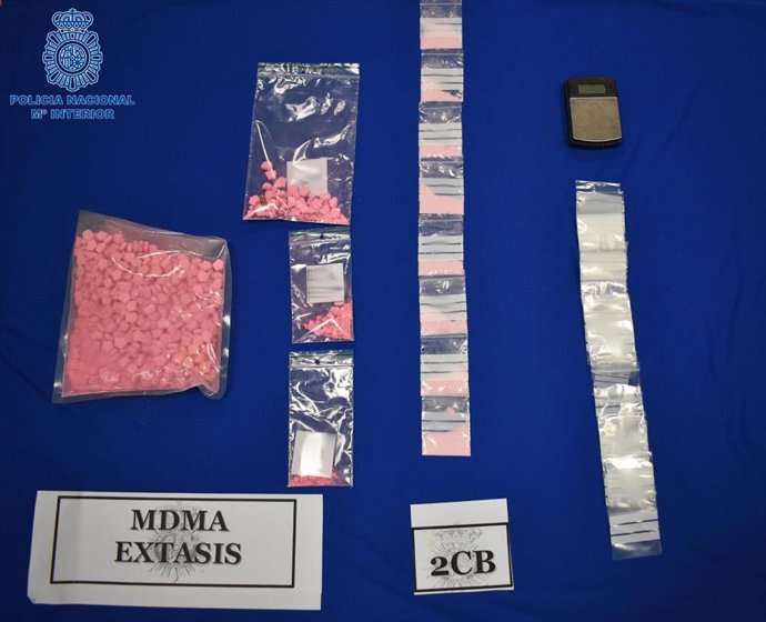 La Policía Nacional Detiene A Un Hombre Por Un Delito De Tráfico De Drogas