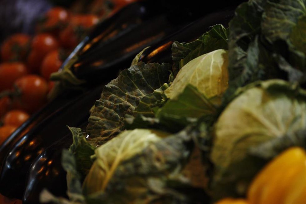 Archivo - Comida, hortalizas, repollo, tomates