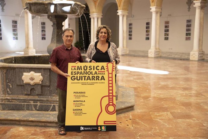 La delegada de Cultura de la Diputación de Córdoba, Salud Navajas, en la presentación de los conciertos que se llevarán a la provincia.