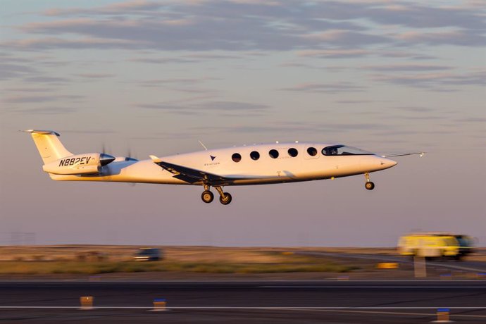 Eviations Alice Achieves Milestone with First Flight of All-Electric Aircraft