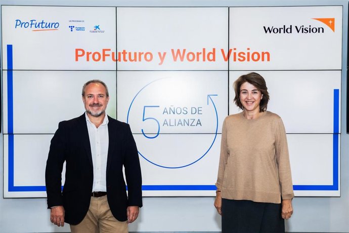 ProFuturo, el programa de educación digital de Fundación Telefónica y la Fundación la Caixa, y la ONG World Vision celebran cinco años de colaboración en los que han contribuido a la transformación educativa en 7 países