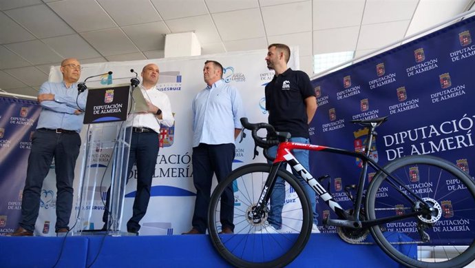 Presentación del Campeonato de España de carretera máster en ciclismo.