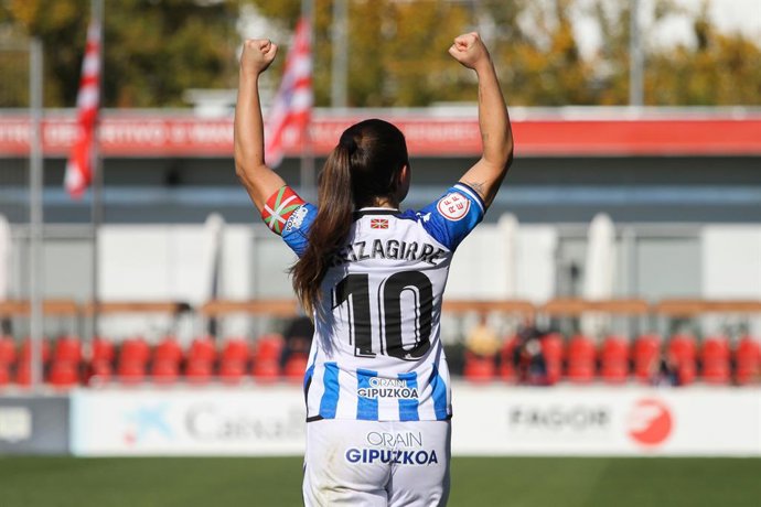 Archivo - Nerea Eizaguirre of Real Sociedad celebrates a goal during the Primera Iberdrola match between Atletico de Madrid and Real Sociedad at Centro Deportivo Wanda, on November 13th,  in Alcala de Henares, Madrid, Spain.