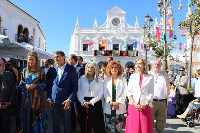 Autoridades en la inauguración de la Feria de Octubre de Cartaya.