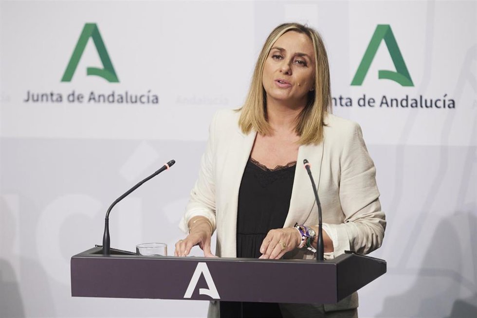 La consejera de Fomento y Articulación del Territorio de la Junta de Andalucía, Marifrán Carazo, en una foto de archivo en el Palacio de San Telmo, en rueda de prensa tras el Consejo de Gobierno.