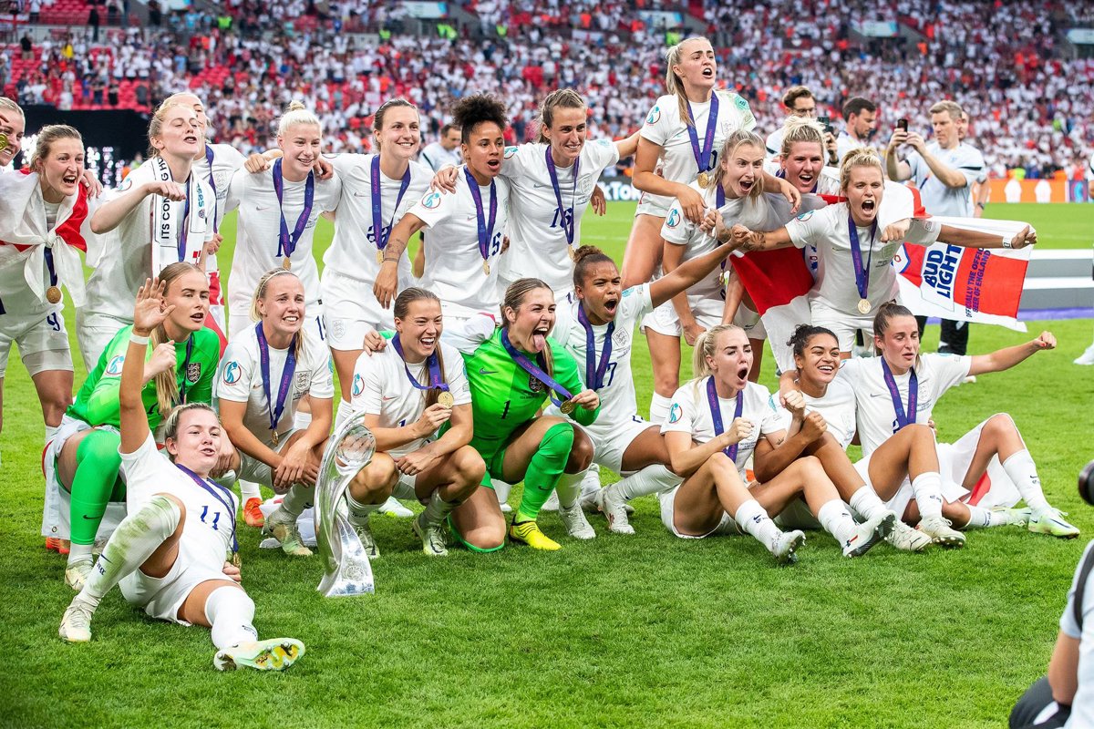 Mamgit Tablet La selección femenina de Inglaterra disputará dos amistosos en Pinatar ...