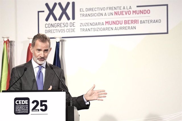 El Rey Felipe VI interviene en el XXI Congreso de Directivos de la Fundación CEDE-Confederación Española de Directivos y Ejecutivos, en el Bilbao Exhibition Centre de Barakaldo, a 29 de septiembre de 2022, en Barakaldo