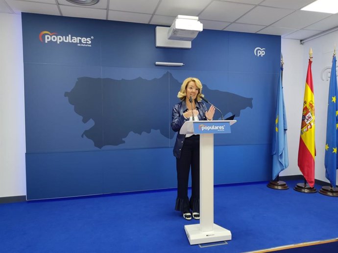 La presidenta del PP de Asturias, Teresa Mallada, en la sede del PP asturiano.