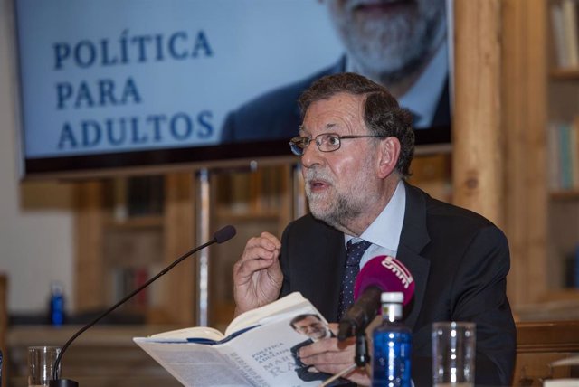 Archivo - El expresidente del Gobierno Mariano Rajoy interviene en la presentación de su libro ‘Política para adultos’, a 21 de junio de 2022, en Cuenca, Castilla La Mancha (España). 
