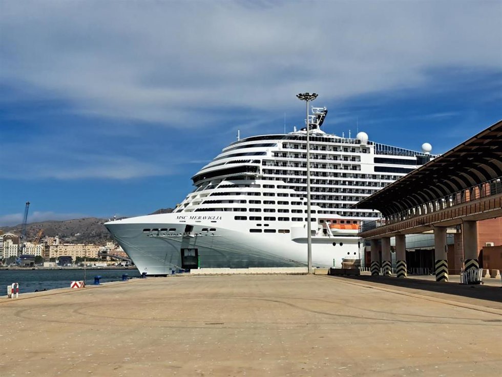 MCS Meraviglia en el Puerto de Málaga