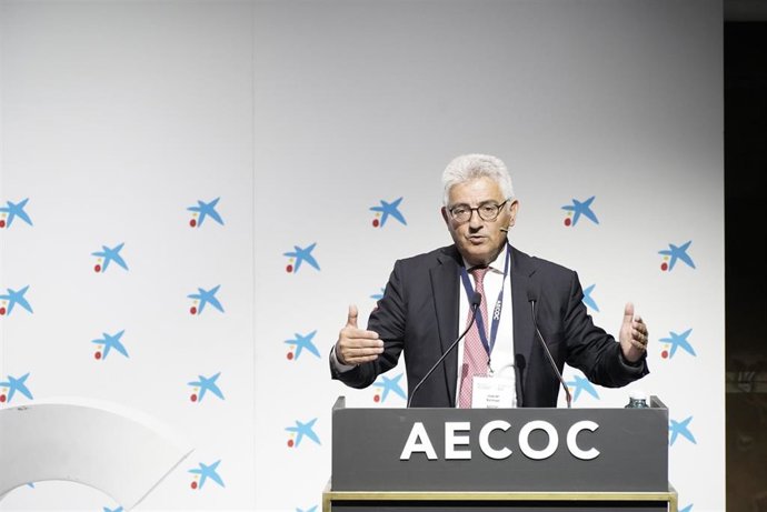 Director general de AECOC, José María Bonmatí, en el 10 Punto de Encuentro contra el Desperdicio Alimentario, en CaixaForum Madrid