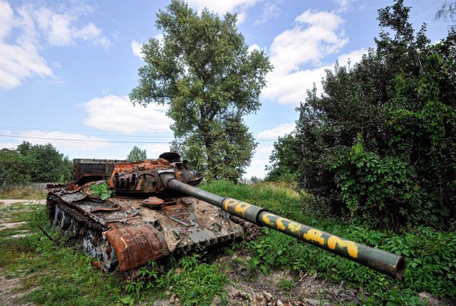 Tanc abandonat de les forces armades russes a Lukaixivka  