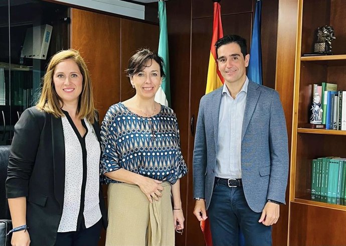 Reunión sobre municipios con población diseminada.