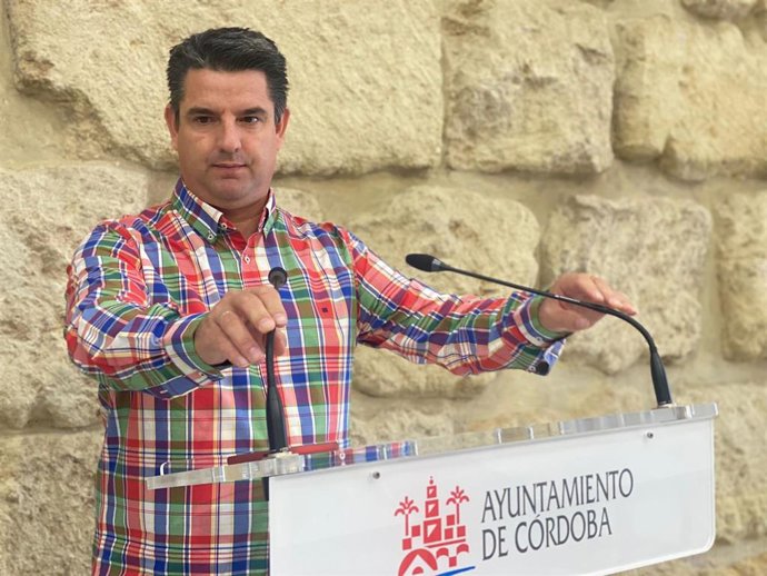 El portavoz de IU en el Ayuntamiento de Córdoba, Pedro García.