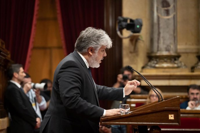 El líder de Junts en el Parlament, Albert Batet, en la segunda jornada del Debate de Política General, el 30 de septiembre.