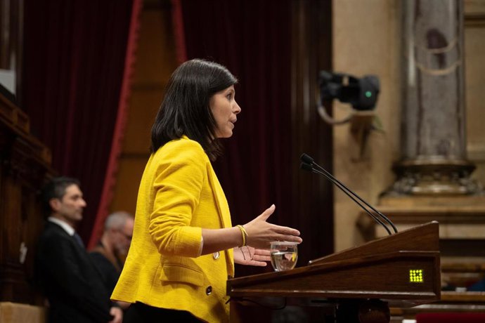 La secretaria general adjunta y portavoz de ERC, Marta Vilalta, interviene en el Parlament en el inicio de la segunda sesión del Debate de Política General, a 30 de septiembre de 2022, en Barcelona, Cataluña, (España). El presidente de la Generalitat ha