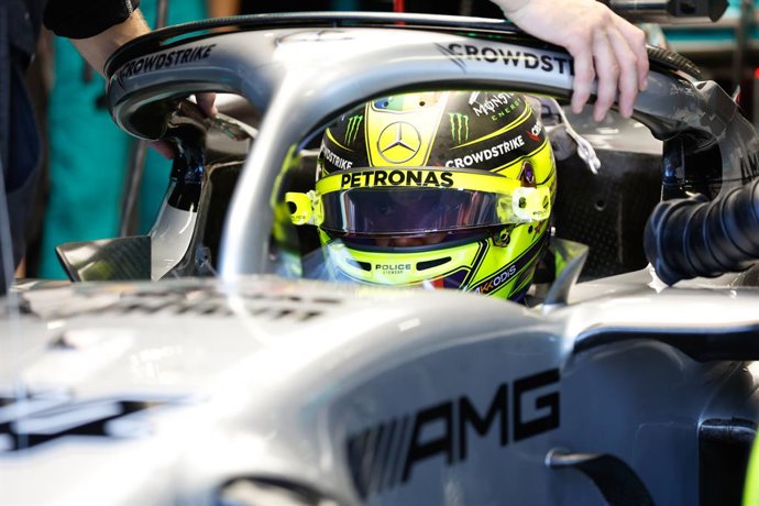 HAMILTON Lewis (gbr), Mercedes AMG F1 Team W13, portrait during the Formula 1 Pirelli Gran Premio dItalia 2022, Italian Grand Prix 2022, 16th round of the 2022 FIA Formula One World Championship from September 9 to 11, 2022 on the Autodromo Nazionale d