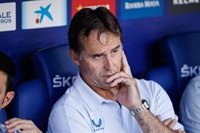 Lopetegui: "Llevo en el Sevilla más de tres años ya, sé un poquito lo que hay"