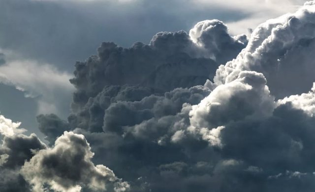 Archivo - Nubes