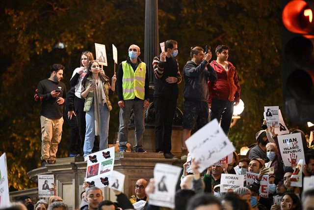 Protestas en Melbourne por la muerte de Mahsa Amini 