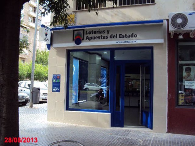 Administración de Loterías número 1 de Badajoz, en Avenida Sinforiano Madroñero, 5.