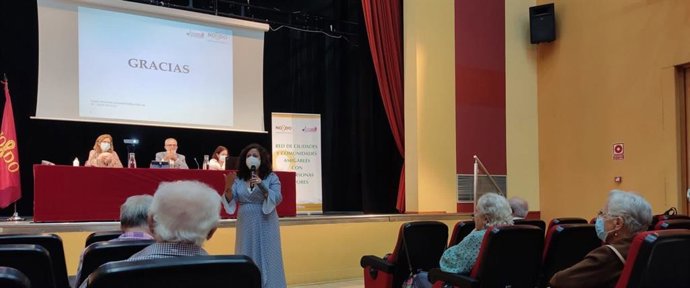 El Ayuntamiento de Sevilla reforzará medidas para el envejecimiento activo y saludable dentro de una iniciativa de OMS.