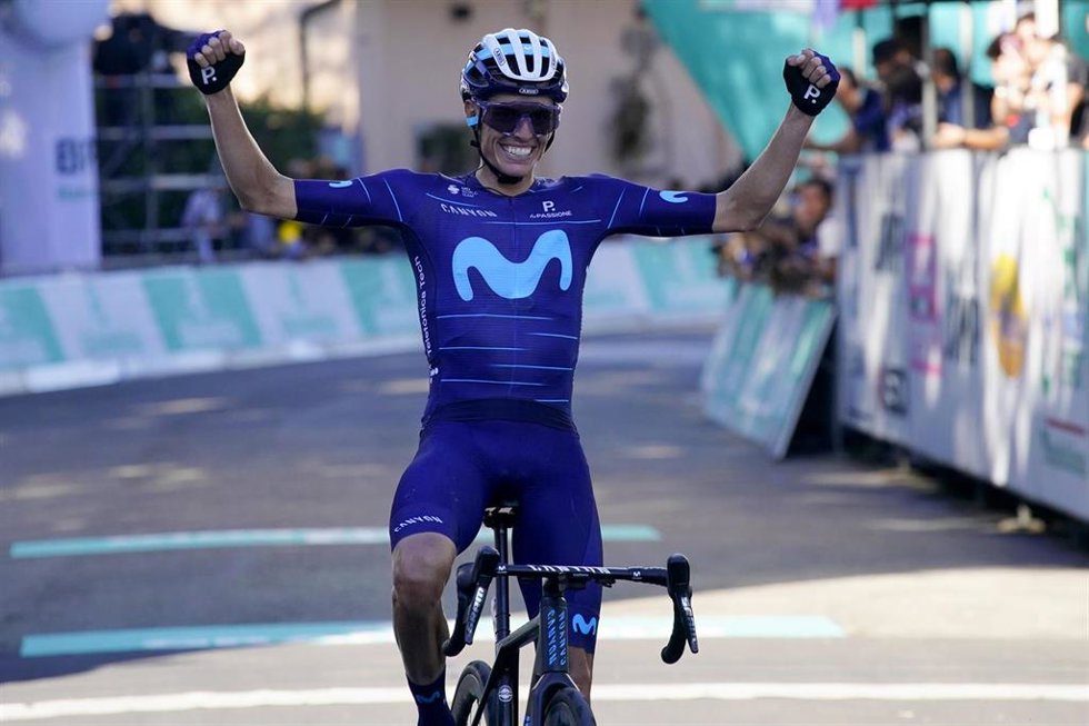 Enric Mas en el Giro de Emilia
