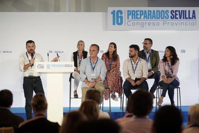 El portavoz del Grupo Popular en el Parlamento de Andalucía, Toni Martín, en el 16 Congreso Provincial del PP de Sevilla
