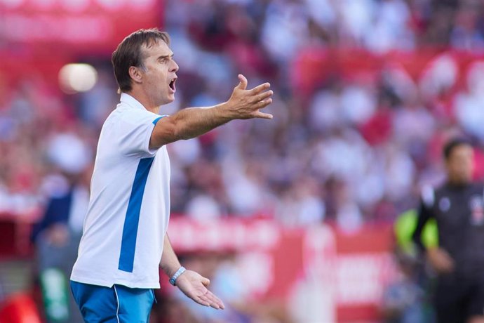 Julen Lopetegui, entrenador del Sevilla