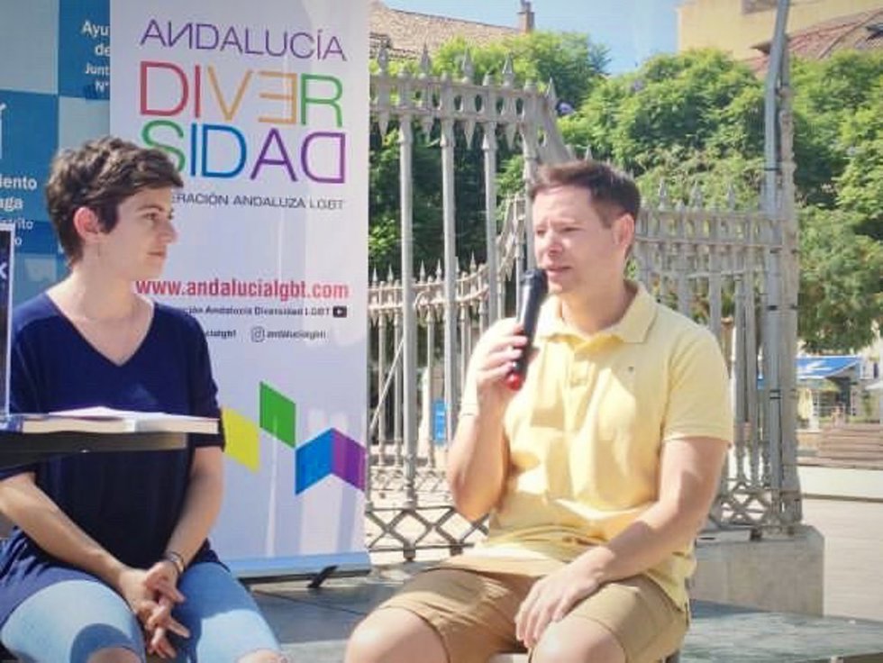 El autor valenciano Álex Beltrán