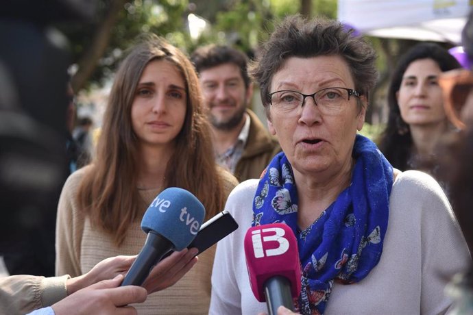 Las diputadas de Unidas Podemos en el Congreso por Baleares, Antnia Jover y Lucía Muñoz.