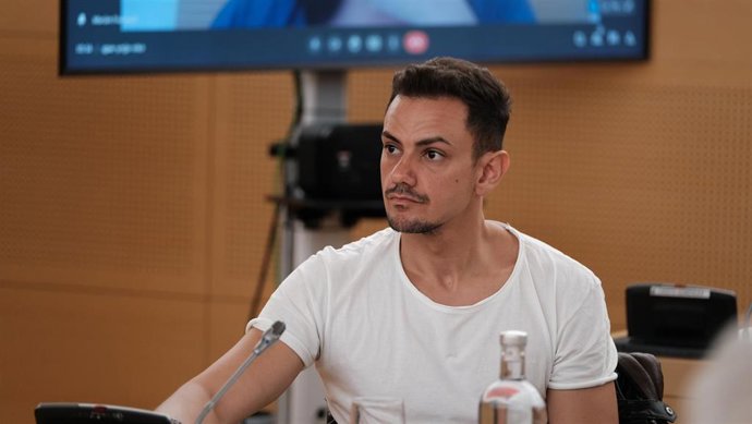 Archivo - El consejero delegado de Participación Ciudadana y Diversidad del Cabildo de Tenerife, Nauzet Gugliotta