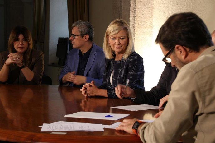 Firma del inicio de las obras de la rehabilitación de la sede del TSJCV