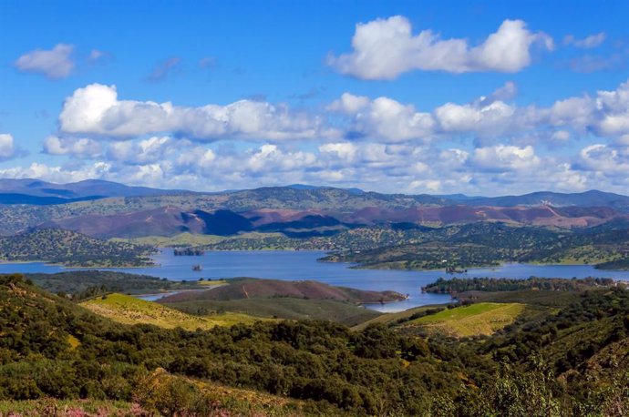 Archivo - Embalse de Aracena (Huelva).