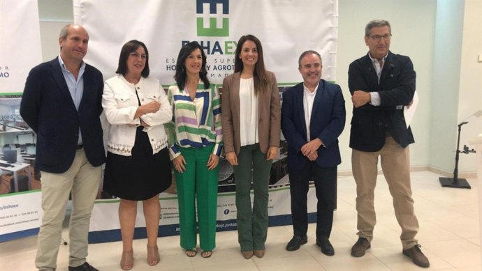 Presentación del plan formativo para el sector turístico