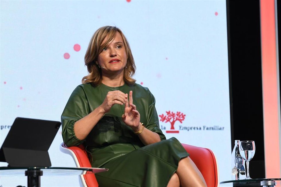 La ministra de Educación y Formación Profesional, Pilar Alegría, en el XXV Congreso Nacional de la Empresa Familiar 2022 en Cáceres