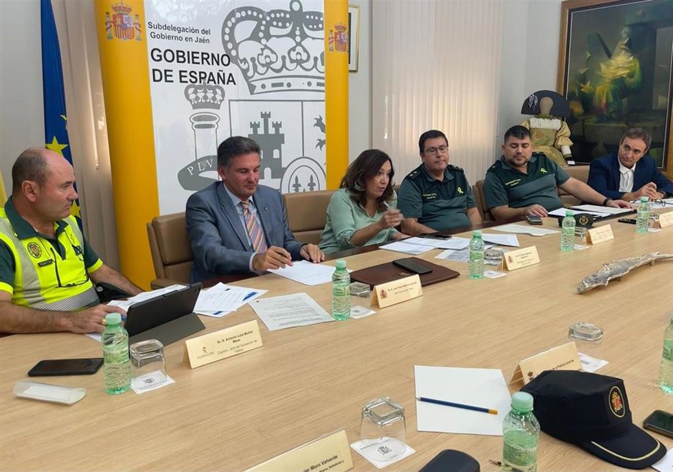 Reunión sobre la bajada extraordinaria de la Virgen de la Cabeza a Andújar