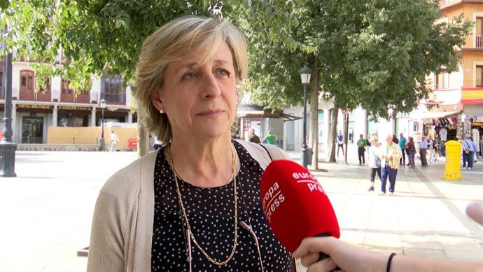 La decana del Colegio de Arquitectos de C-LM, Elena Guijarro