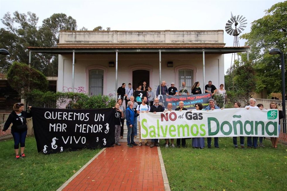 Acto simbólico de 'hermanamiento' de Doñana y el Mar Menor
