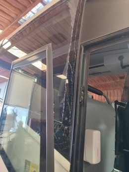 Luna con el impacto de una bala en el trayecto Pontedeume-Ferrol