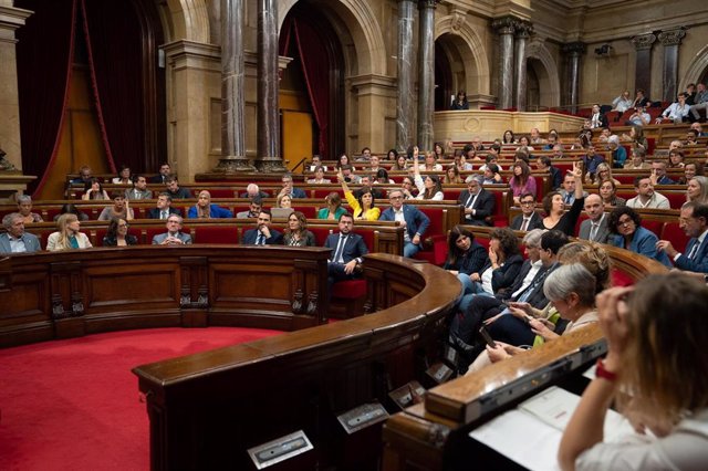 Votación del pleno del Parlament de las propuestas del Debate de Política General. Foto de archivo.