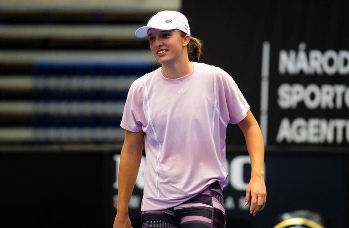 Iga Swiatek of Poland during practice ahead of the 2022 Agel Open WTA 500 tennis tournament