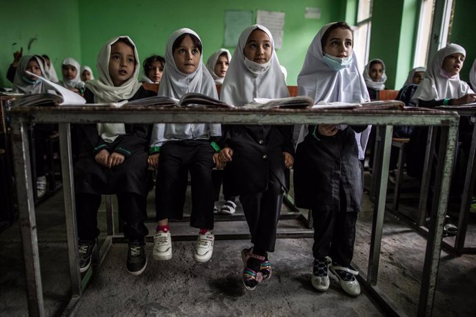 Archivo - Una escuela primaria en Kabul, Afganistán