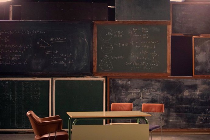 Archivo - Imagen de recurso del estudio de Caixabank Dualiza y 'Educar es todo'.