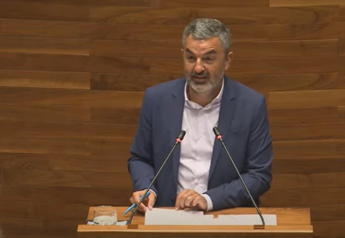 El consejero Alejandro Calvo