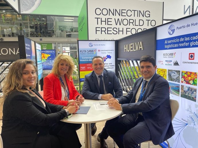 Una delegación del Puerto de Huelva, encabezada por su presidenta, Pilar Miranda, está presente entre los días 4 y 6 de octubre en la 14 edición de la muestra Fruit Attraction en Madrid.
