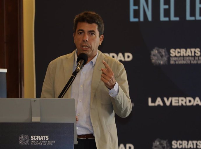 El presidente de la Diputación de Alicante y líder del PPCV, Carlos Mazón, clausura este sábado el foro de debate 'Agricultura y Agua en el Levante, presente y futuro'