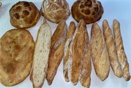 Archivo - Barras y hogazas del proyecto Pan de Teruel.